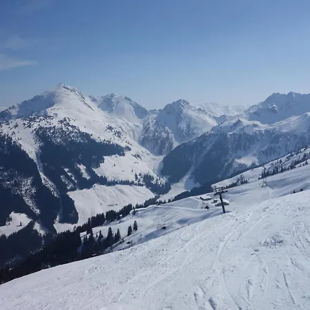 Haus Postfeld 3*