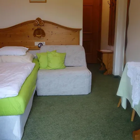 Haus Postfeld Гостевой дом 3*